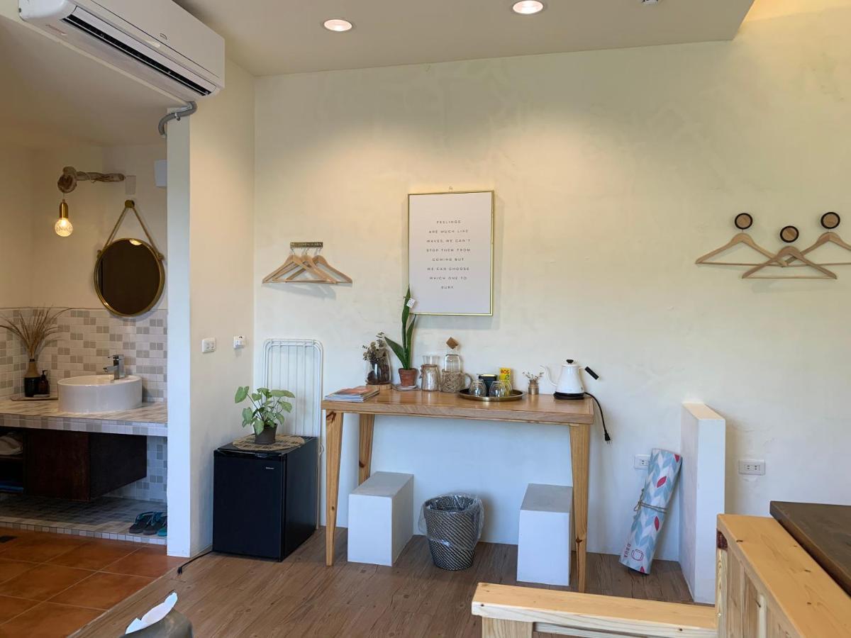 W24墾丁民宿墾丁大街一館bnb Exterior foto