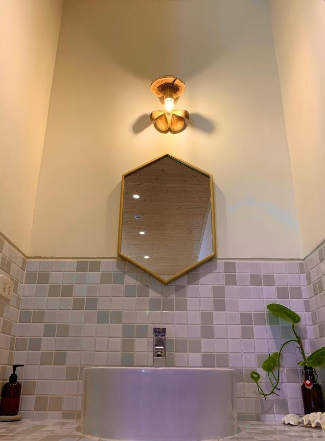 W24墾丁民宿墾丁大街一館bnb Exterior foto